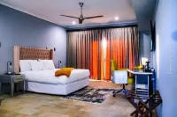 Edrange Luxury Lodge Hotels in Bojanala