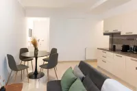 Phaedrus Living Alimos Edem Beach Flat - vasca da bagno