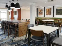 Fairfield Inn & Suites Bentonville Rogers - Frühstück