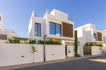 Protaras Periyiali Seaside Villa 33 Отели рядом с достопримечательностью «Cyclops Cave»