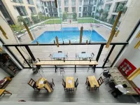 Unique Homes by Embassy Gardens - Pools