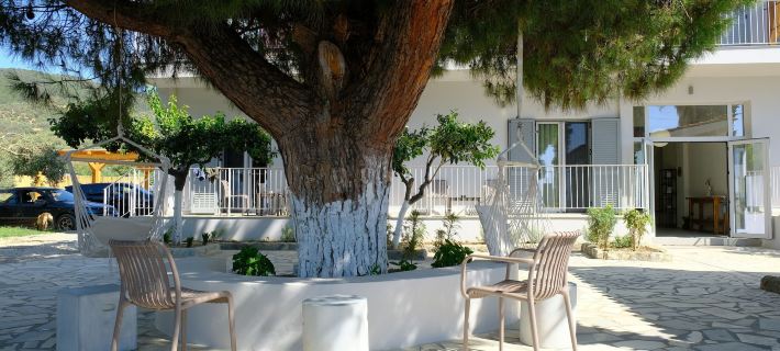 Evia Bay Suites & Retreats Hotels in Euboea