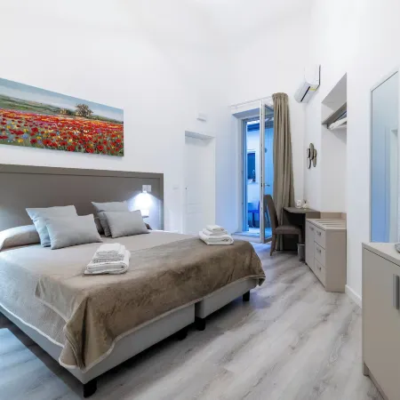Heart City Rooms
