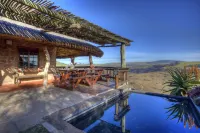 Gwahumbe Game & Spa Hotels in Indlovu DC