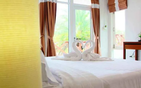 ห้องพักพร้อมวิวทะเลสาบ