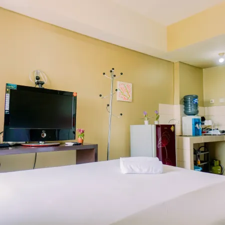 Comfortable and Modern Studio Serpong Greenview Apartment