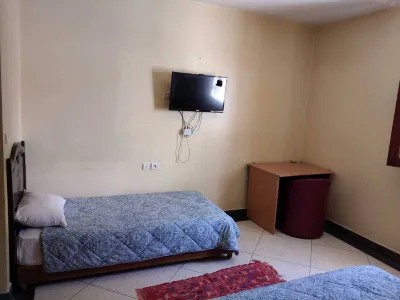 Hôtel Azaghar Hoteles cerca de Tatcha