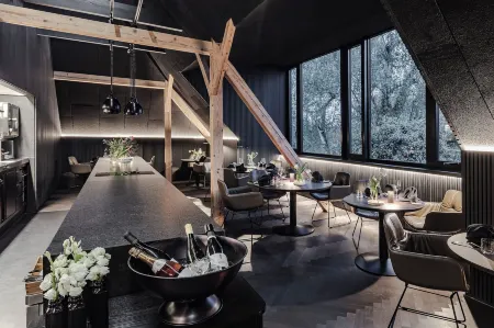 Lukas Kapeller Hotel Und Restaurant Отели в г. Штайр