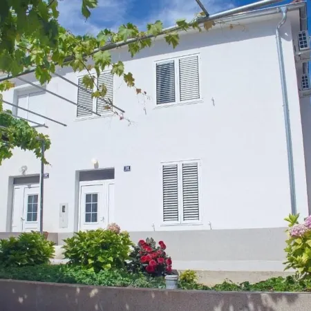 House Mari