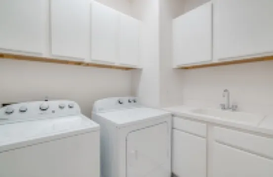 Beautiful Home Near Disney with Private Pool! 5 Bedroom Villa by Redawning
