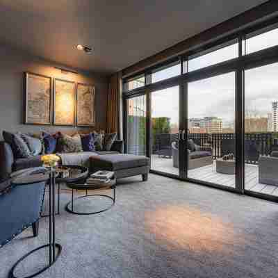 Dakota Newcastle Rooms