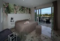 Hotel Manuela Hotels in Varcaturo