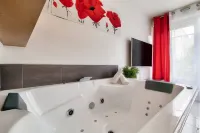 123Home-Loft & Spa Hotels in Chanteloup En Brie