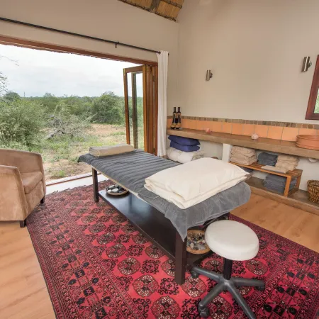 Taj Bush Lodge
