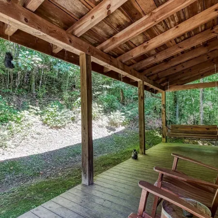 Mystic Mountain - Great Location! Close to All the Action! 2 Bedroom Cabin by RedAwning