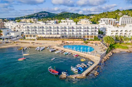 Hotel Simbad Ibiza Отели в г. Roca Llisa