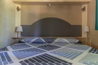 Glamping immerso nel verde Hotel a Piombino