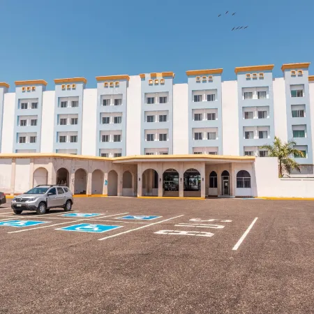 Hotel Baluartes