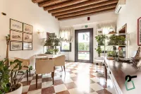 HOTIDAY Room Collection - Dolo Hotels in Fiesso d'Artico