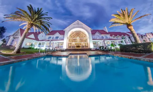 Courtyard Hotel Gqeberha