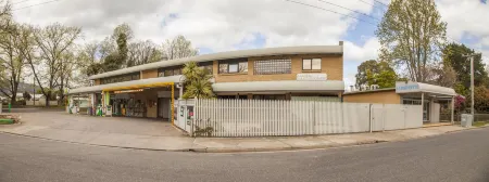 Cherry Lane Apartments Отели в г. Тавонга