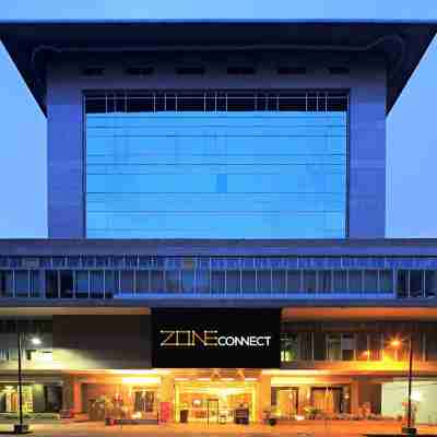 新德里公園薩凱特區的連接區 Hotel Exterior