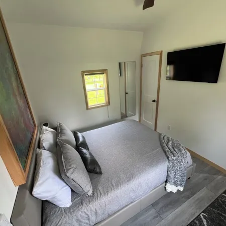 Alpaca Cabin #1