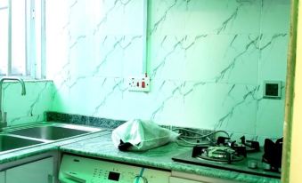 Immaculate 3-Bed House in Owerri with Garden