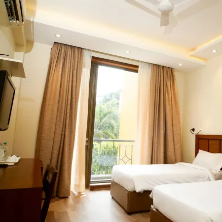 Uds Villa - Scandinavian B&B - Next to Vfs