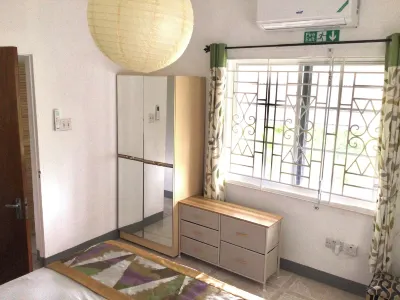 HouseSleeps3-SeaView-AC-Parking-2Br-NearBlueLagoon Hotels in 