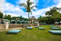 1-Bedroom Near Pool