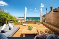 3bed Apt 4-min to Llandudno Beach Backline Views Hotels in Llandudno