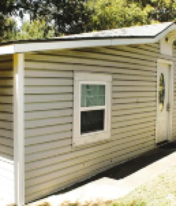 Charming Texoma 1-bedroom guesthouse in growing Sherman, Texas