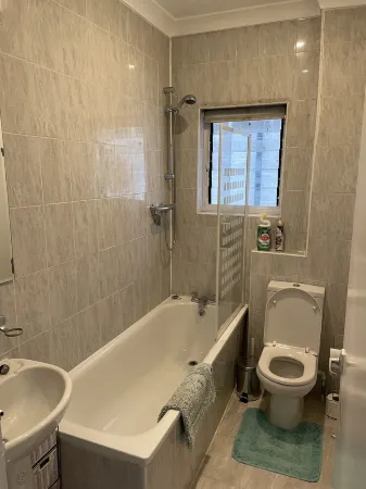 Lovely 1 bed flat in quiet Wimbledon