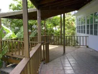 Tropical to go! Apt. 1