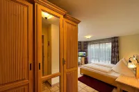 Landhotel Guglhupf فنادق في هوهنسشوانغو