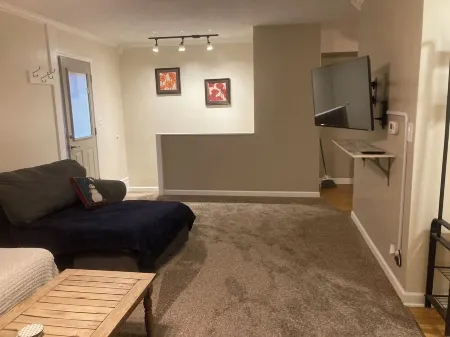 3 bedroom, 2 bath in a quiet neighborhood. Newly remodeled side of a duplex.