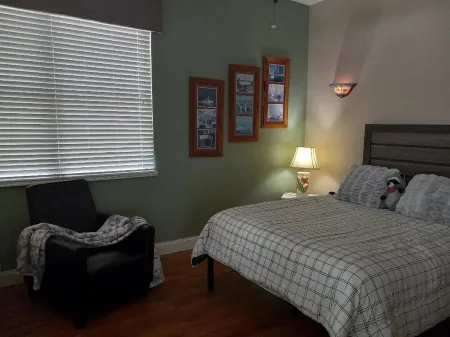 Luxury Bayview Wellness Retreat w/Pool, Salt-Water Jacuzzi, Hot Tub...+ more! Отели рядом с достопримечательностью «Биг Фиш»