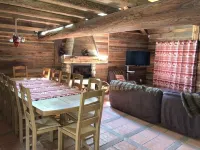 Alpine chalet, near ski resort, for 10 people, completely renovated. Hotels in Saint-Francois-Longchamp