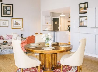 1BR Family stay/Long Stays Welcome/ FREE AIRPORT PICK UP/Car available