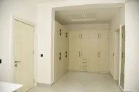 Exquisite extremely clean and cozy home 25 minutes from the airport