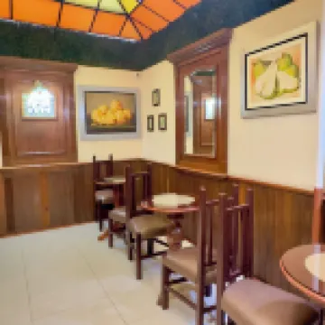 ホテル ラ モリーナ のホテル