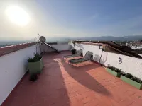 Town House in Old Village Ador, Ganda with Big Roof Terrace with Seaview - Apartments