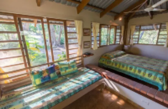 Casita Linda Vista /  Steps To Beach / Peaceful & Private / Fully Equipped