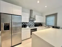 Waykiri Unit A-09 Luxurious New Apartment, Noord