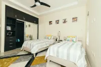 Your cool oasis home away from home. Breath taking views for relaxation