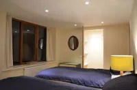 Detacted , Luxury  Lodge Within Open Country