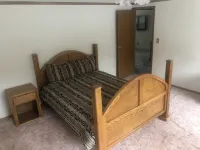 Toots and Elmer’s Beautiful home on the Wind River Hotels in Dubois