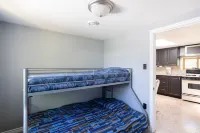 Port Franks 2 Bedroom Cottage With Double Wide Lot