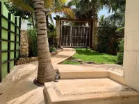 Lovely ground floor condo with pool and roof in Punta Sur